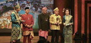 Riau Sukses Raih Juara Umum Anugerah Pesona Indonesia 2017